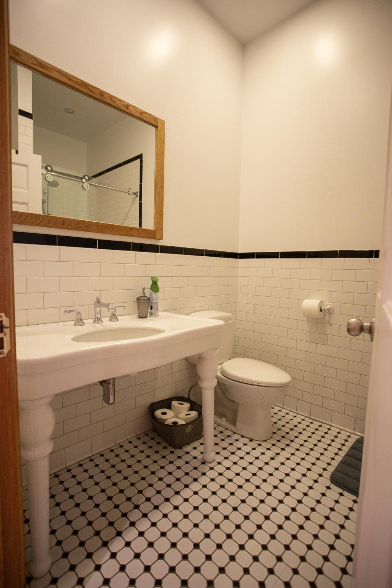 Spacious Downtown Montreal Apartment, 4Br-2Ba,Free Wifi Dış mekan fotoğraf